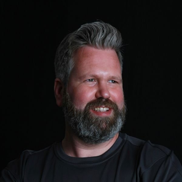 Contact met HM Traprenovatie Contact met HM Traprenovatie